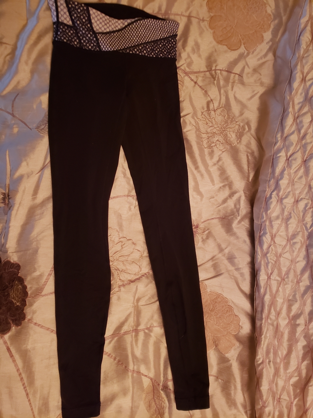 lululemon athletica Black High-Waist Leggings with Patterned Waistband
